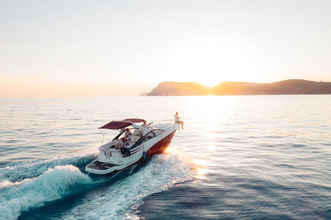 How GPS Systems Ensure a Smooth Boating Experience